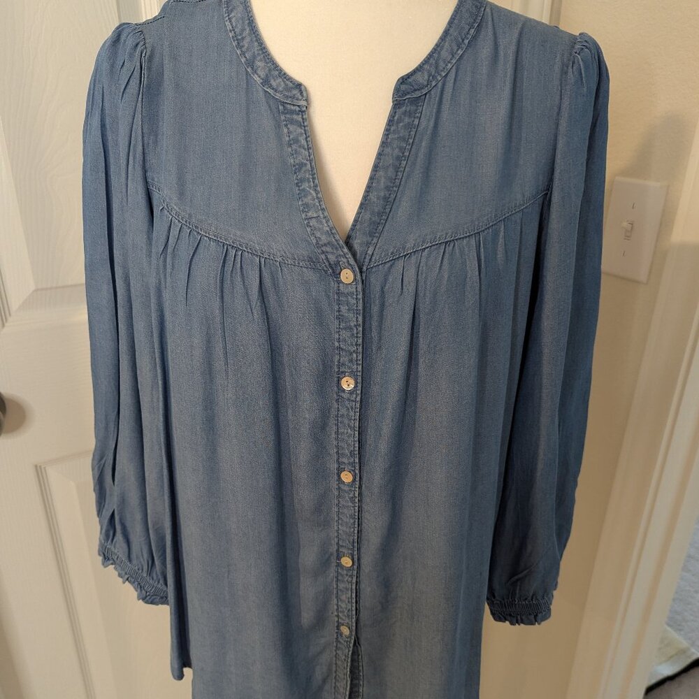 Mason & Belle Womens V- Neck Button 3/4 sleeve Blouse